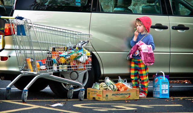 Nicola Sturgeon chce przydzielić bony na zakupy dla wszystkich mieszkańców Szkocji