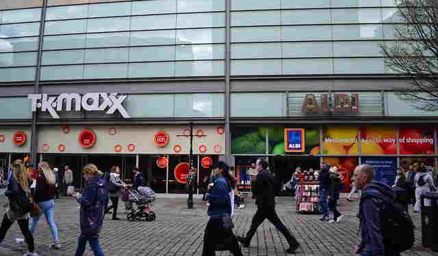 Szkocja: które sklepy pozostaną otwarte w trakcie lockdownu?