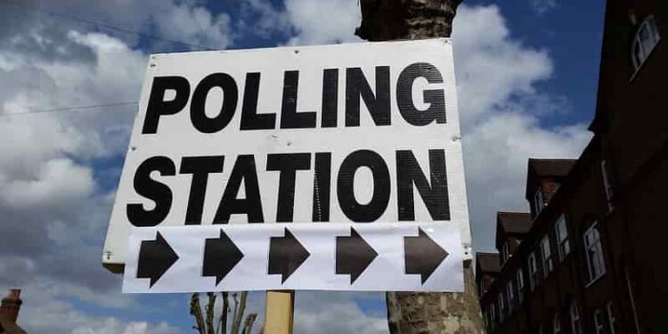 Wybory w Szkocji: wyniki sondażu. Alex Salmond wkracza do gry