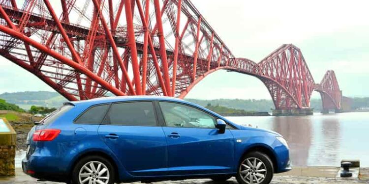 Sturgeon: „Jesteśmy gotowi! Szkocja wychodzi z części ograniczeń już od piątku”