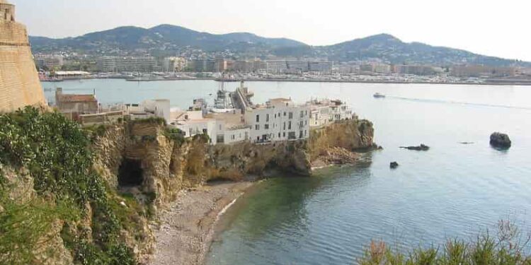 Do Szkocji dotarła fala ciepła: temperatury będą wyższe niż na Ibizie