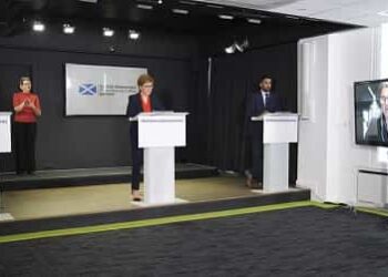 Szkocki minister zdrowia: „Wiemy, że Polacy nie chcą się szczepić. Respektujemy to”