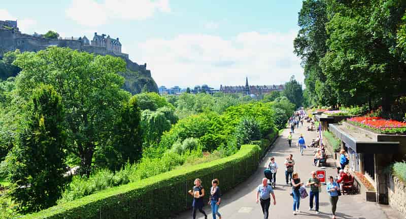 Szkocja: poznaliśmy dzień zniesienia restrykcji! Co oznacza przejście na „poziom 0”?